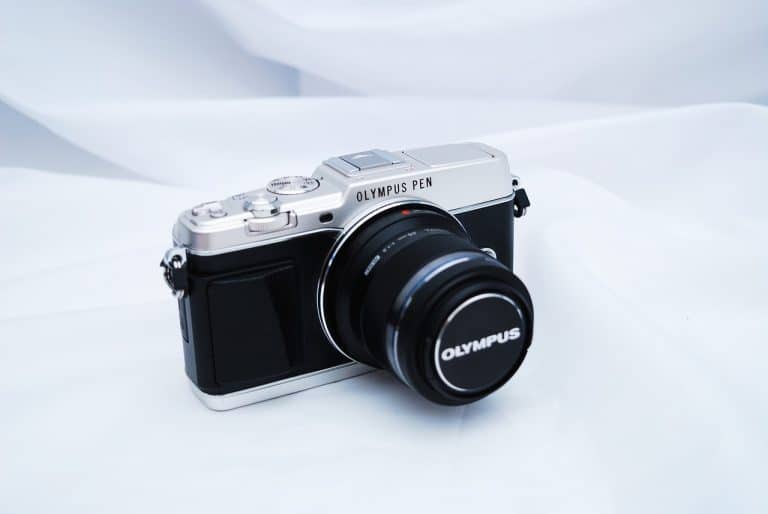 Ce que la vente d’Olympus signifie pour les photographes