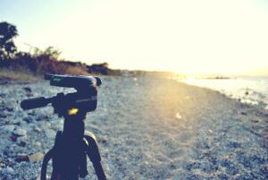 Canon EOS R8 Mark II : une stabilisation enfin à bord, sans double slot SD